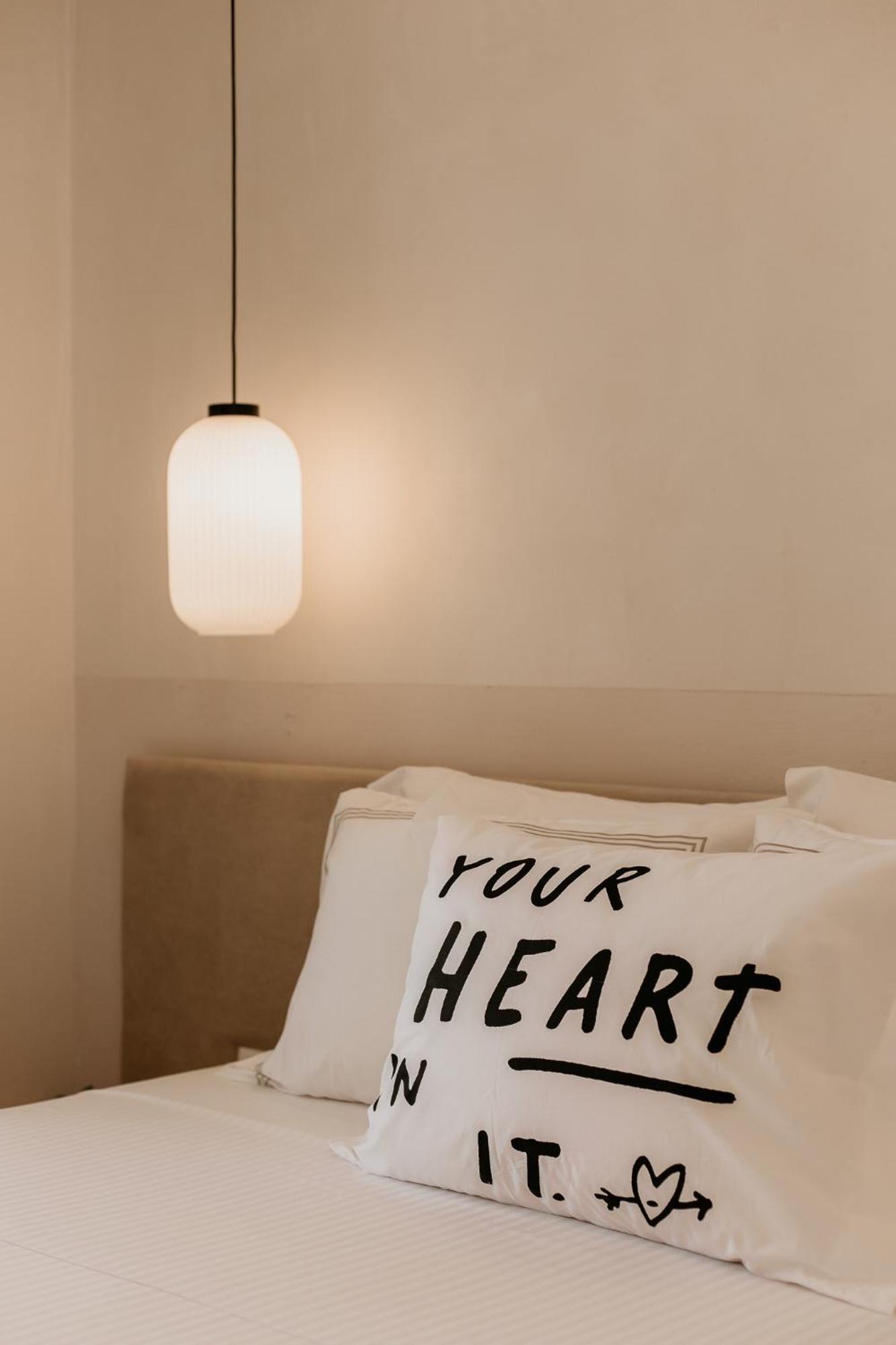 Trinity The Hotel 아몰리아니 외부 사진