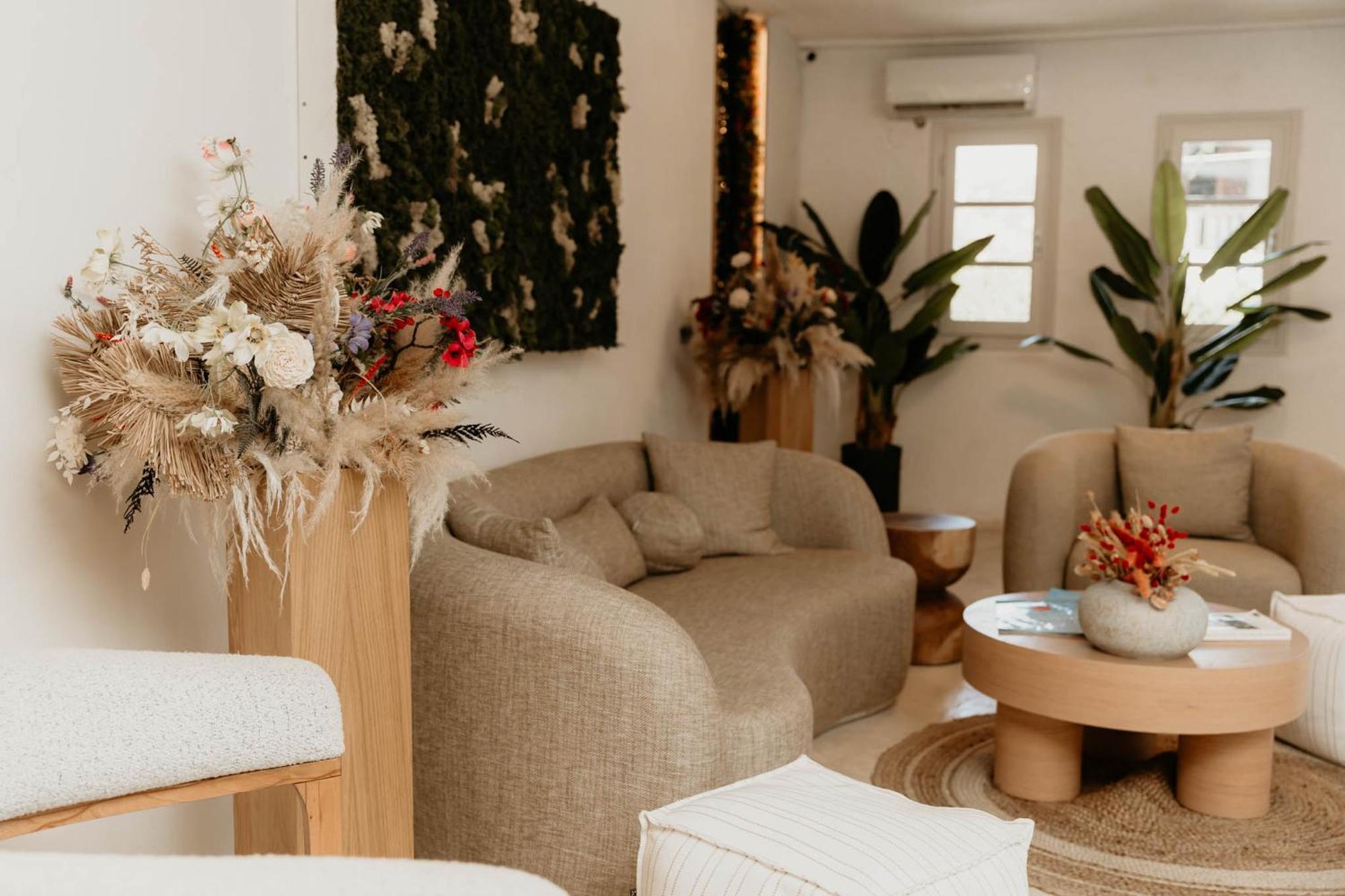 Trinity The Hotel 아몰리아니 외부 사진
